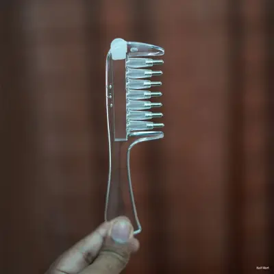 Refillable Scalp Massager & Oil Applicator Comb – Liquid Guide Comb for Hair Growth Oils & Serums